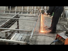 เสาขั้วสายไฟไหม้สับยืดสามเหลี่ยมยุโรป 1.8m BRC Mesh Fence