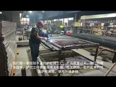 PVC ผิวเคลือบผสมผสมผสาน รั้วโลหะเหล็กสําหรับการแยกห้างสรรพการ