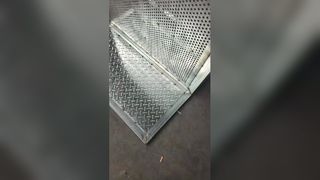 อุปสรรคในการควบคุมฝูงชนอลูมิเนียมสำหรับกิจกรรม