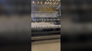 รั้วปศุสัตว์ที่ทนทานตาข่ายปศุสัตว์ที่ปลอดภัย